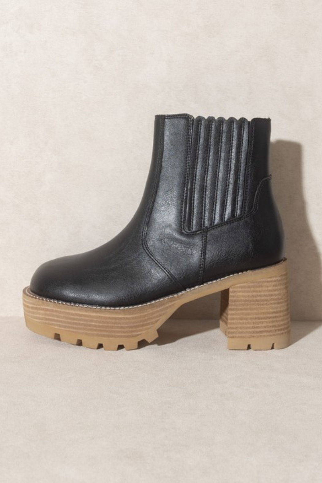 Platform Boot Bottom View Aubrey Platform Boot – Sole Statesboro